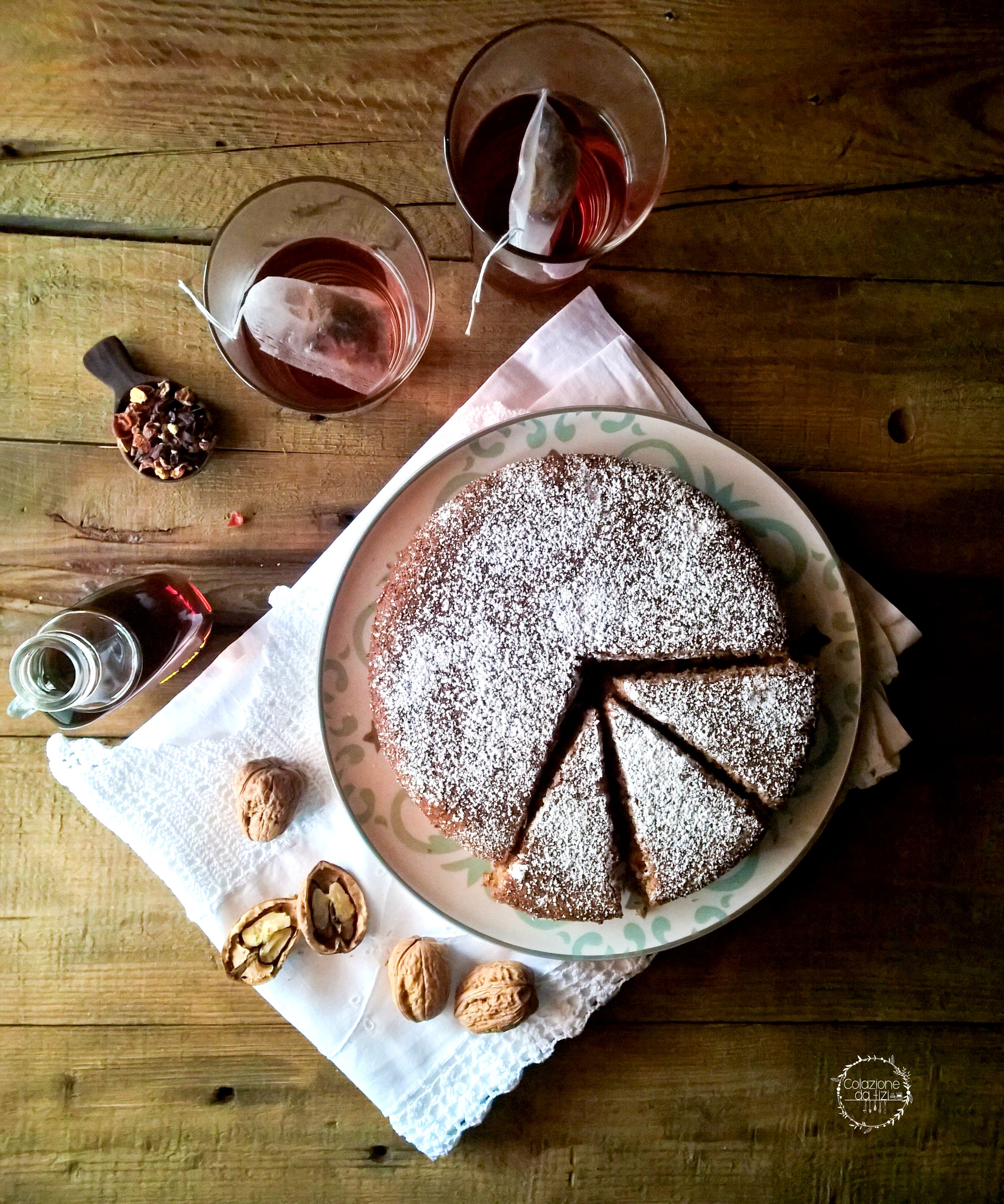 torta di carote noci sciroppo acero e semi di papavero