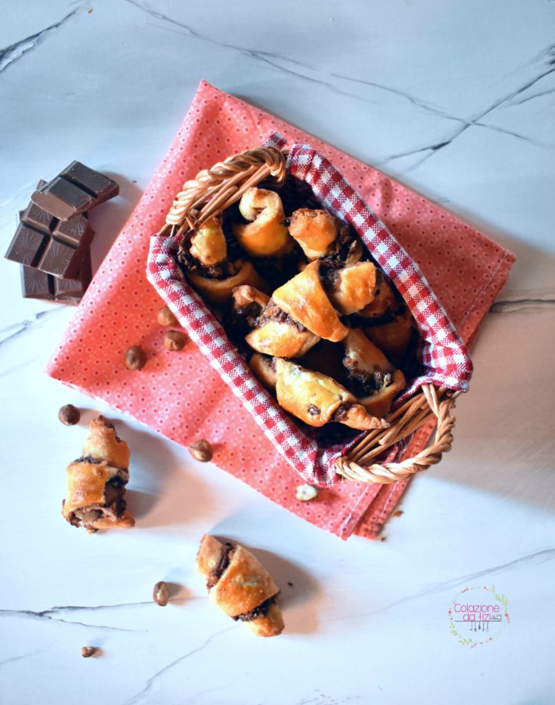 rugelach cioccolato e nocciole 