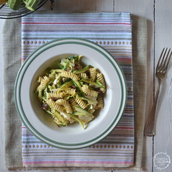 insalata di pasta limone e zucchine