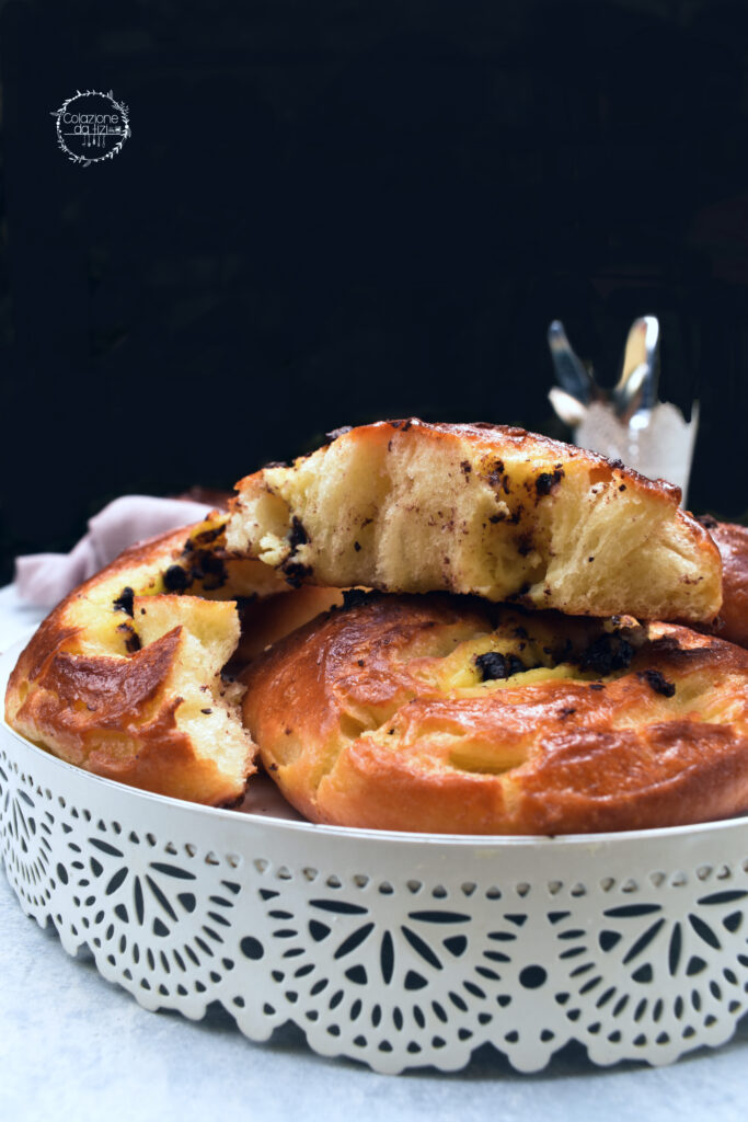 brioche sfogliate alla crema